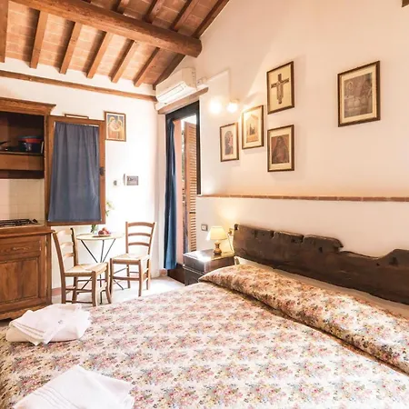 Cozy In Castiglione D,lago Pg With Wifi